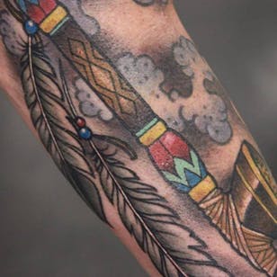 Peace Pipe Tattoo por Chris Libby #peacepipe #pipe #smoke #feathers #NativeAmericaTattoo #traditional #ChrisLibby