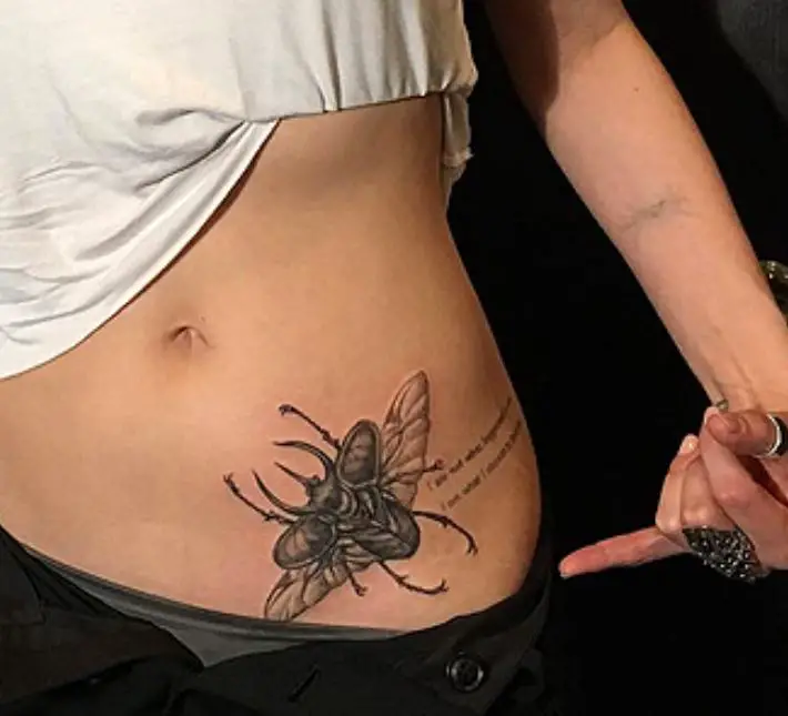 Tatuaje del escarabajo de Jaimie