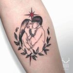 Hermosos tatuajes ilustrativos negros y rojos de Zihae