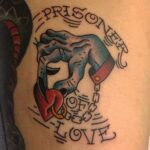 10 tatuajes de prisionero de amor de la vieja escuela