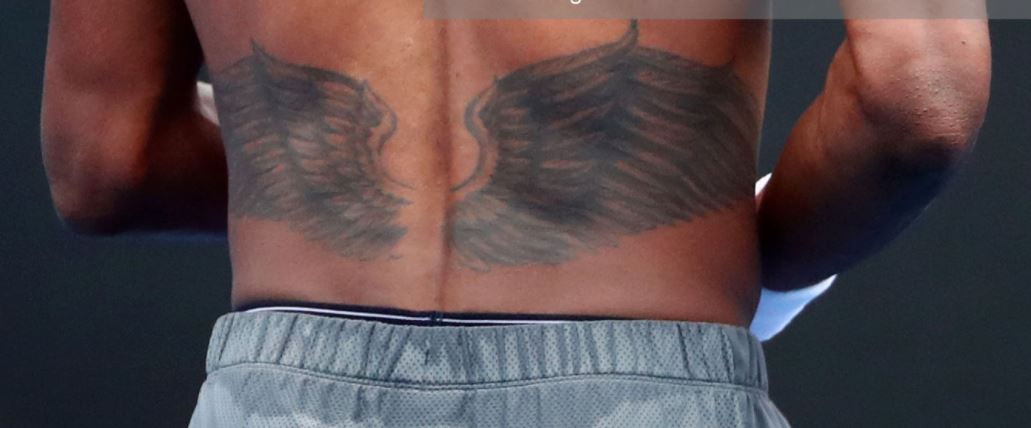 Tatuaje de alas de ángel gael