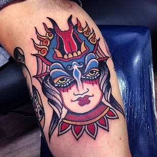 Tatuaje de mujer diablo por @demianhardwork #devilwoman #devil #woman #traditional #demianhardwork
