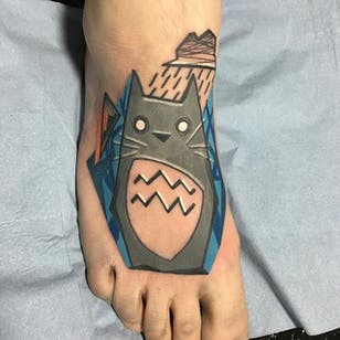 Totoro Tattoo por Mike Boyd #abstract #cubism #moderntattooing #MikeBoyd #totoro