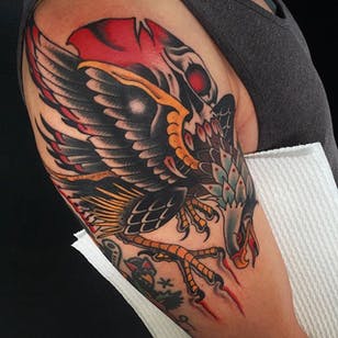 Tatuaje de águila por Herb Auerbach #traditional #colortraditional #HerbAuerbach