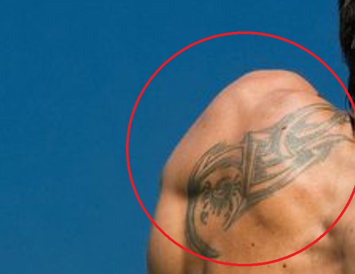 Tatuaje de Janko en el hombro