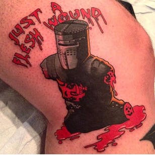 Tatuaje del Santo Grial de Bryan Davis #MontyPython #BryanDavis #HolyGrail #blackknight #knight