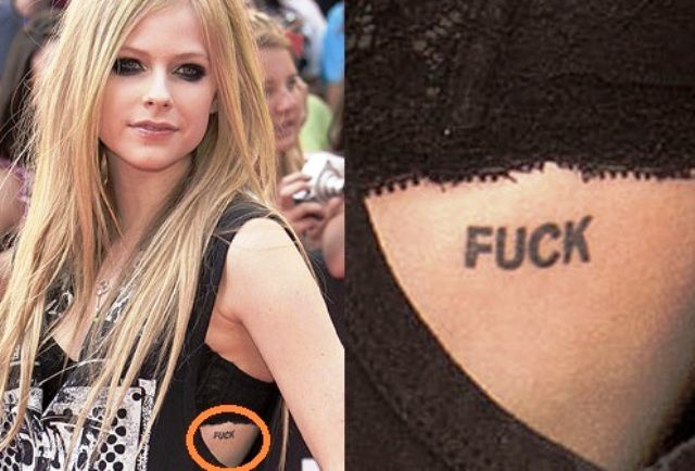 Avril Lavigne en un tatuaje de esternón