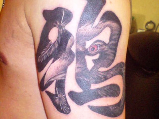 Tatuaje de cuervo chino