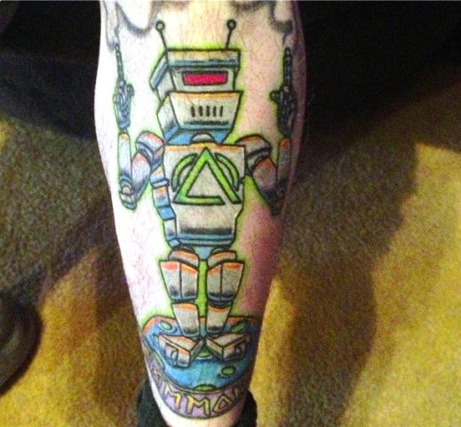 Scott Jorgensen tatuaje de cohete