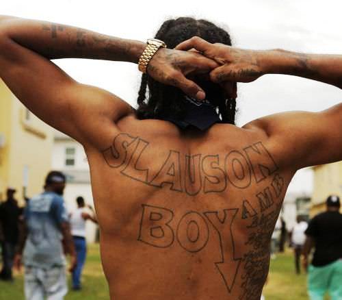 Tatuaje en la espalda de Nipsey Hussle