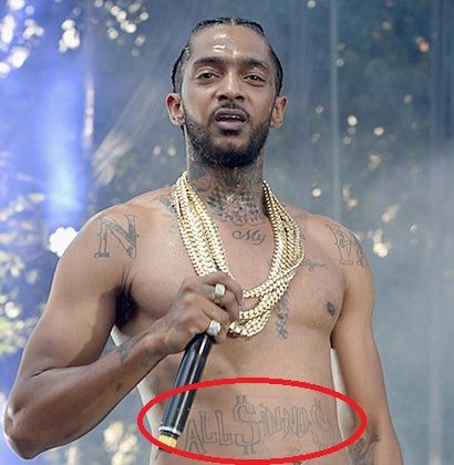 Tatuaje de estómago de Nipsey Hussle