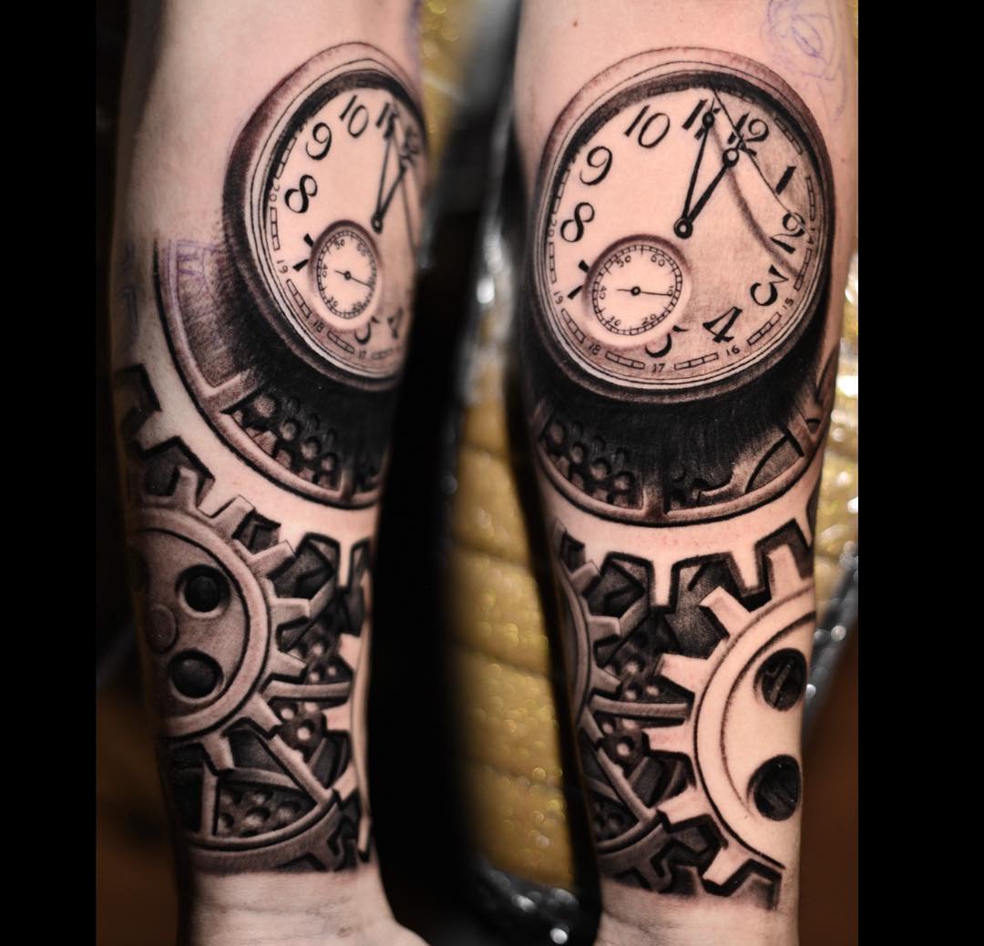 Liam-Payne-Reloj-Gears-Tettoo