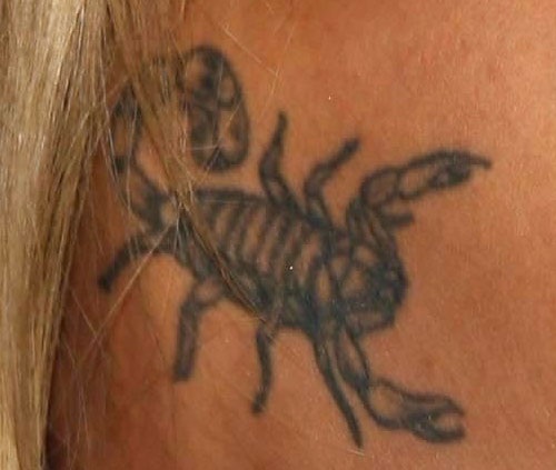 tatuaje tila tequila escorpión