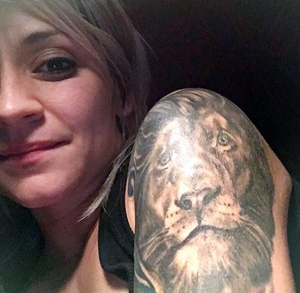 tatuaje lacey sturm aslan