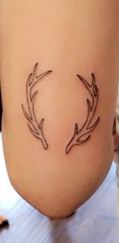 Lauren-Riihimaki-Antlers-Tattoos