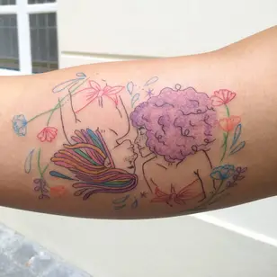 Tatuaje ilustrativo de Katie Mcpayne #KatieMcpayne #illustrative #linework #queertattooer #vegantattoo #colortattoo #fineline #portrait #flower #floral #plants #rainbow #love #arm