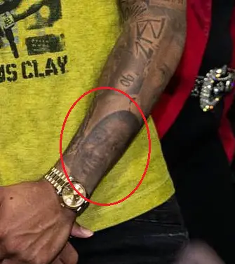 Damian Lillard Tatuaje del brazo izquierdo del padre