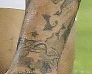 Paolo Guerrero se tatuó el brazo izquierdo