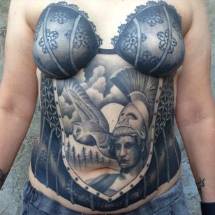 Tatuaje de mastectomía para Sheila por Ron Mor #RonMor # tatuaje de mastectomía #mastektomiscarcoveruptattoo #scarcoveruptattoo #nippletattoo #mastectomía 