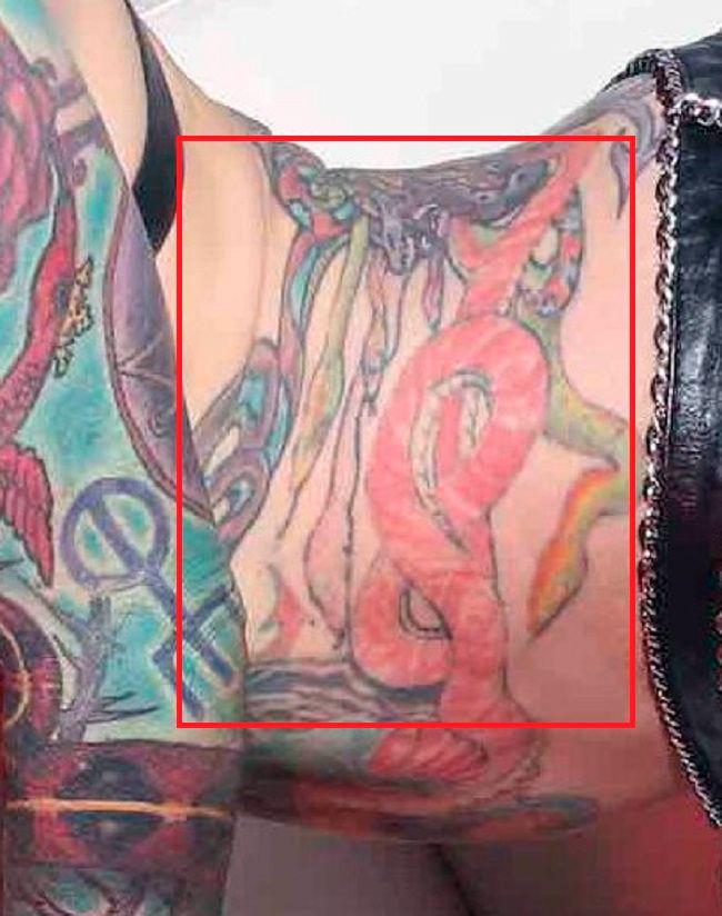 tatuaje del torso jenevieve hexxx tatuaje