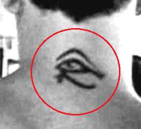 Tatuaje de ojo de Robbie Williams