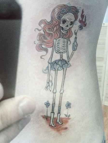 Tatuaje de esqueleto Roman Troev