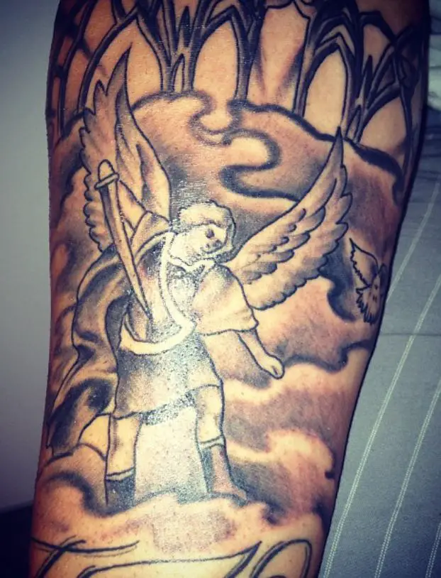 Brian Angel tatuaje