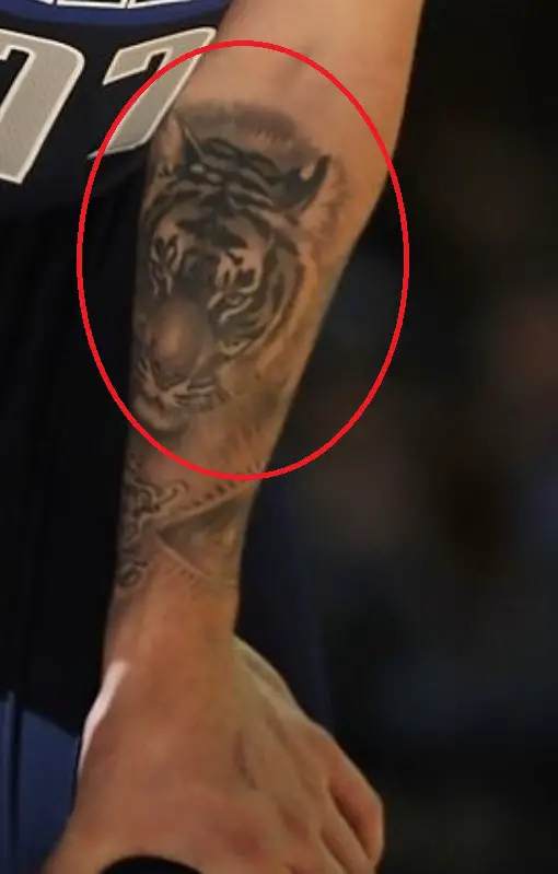 Qué le ha regalado Luka Doncic al tatuador almeriense Rodrigo Gálvez?