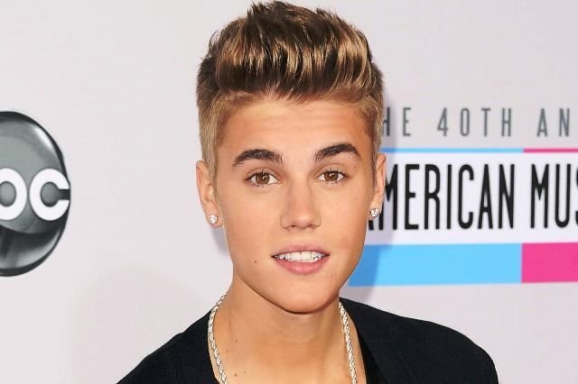 Piercing Justin Bieber