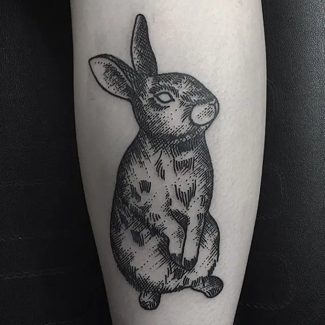 tatuaje de conejo negro