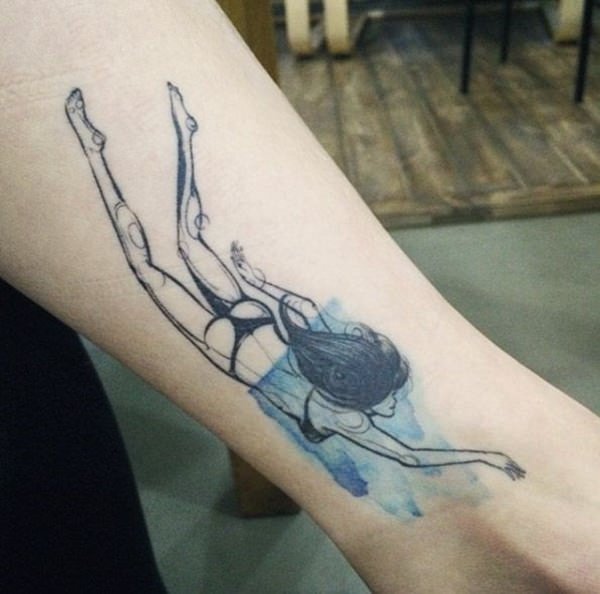 tatuaje en el tobillo