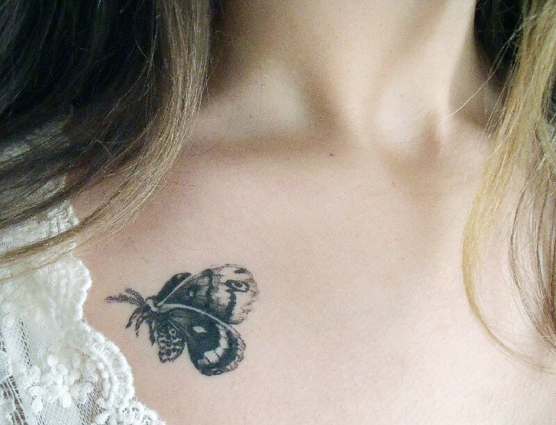 Tatuaje de clavícula para mujeres - Tatuaje de mariposa de clavícula para niñas 